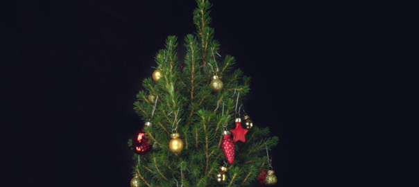 Slim Artificial Christmas Trees: The Perfect Choice for Romantic Couples